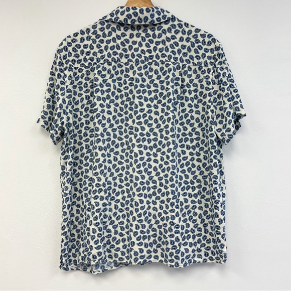 MEN’S PAISLEY PRINT SHORT SLEEVE BUTTON DOWN SHIRT - Picture 4 of 4